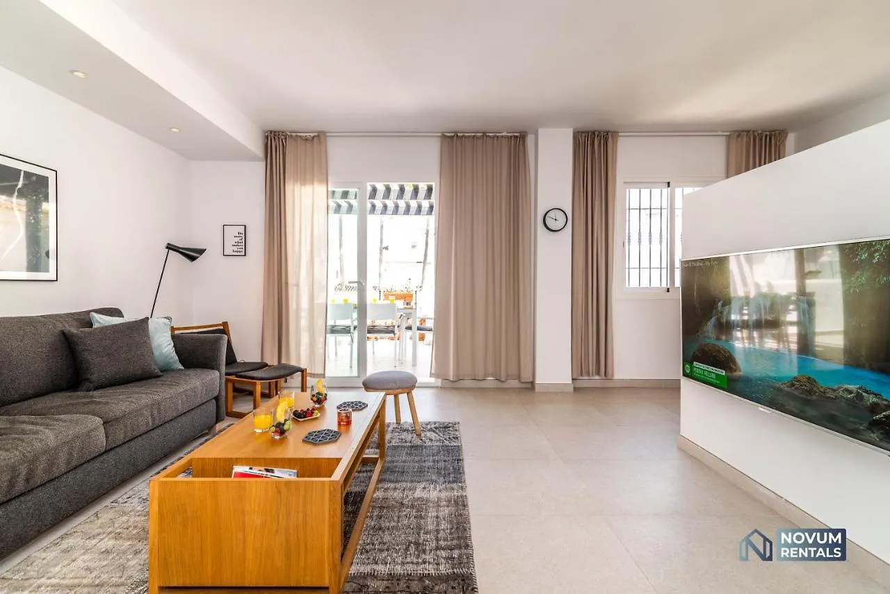 Top renovated penthouse in Los Naranjos Marbella