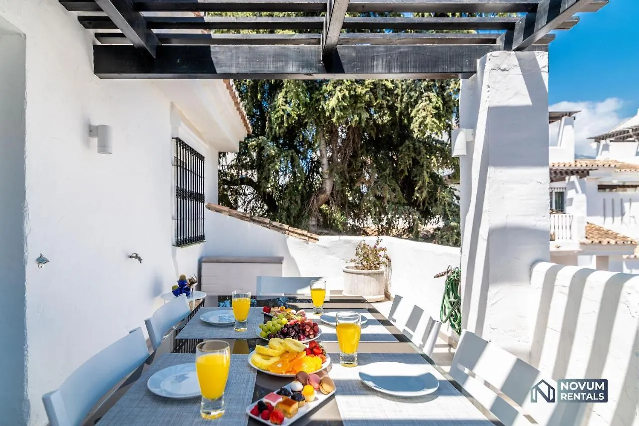 Apartment Top Renovated Penthouse In Los Naranjos Marbella