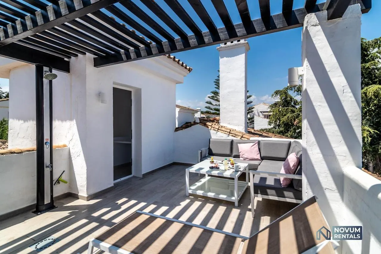 Top Renovated Penthouse In Los Naranjos Marbella